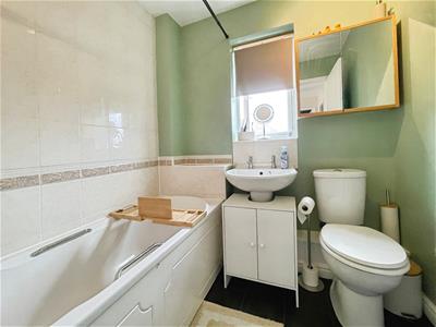 Picture 16